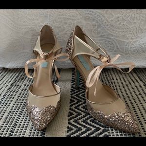 Betsy Johnson Rose Gold Glitter Heels